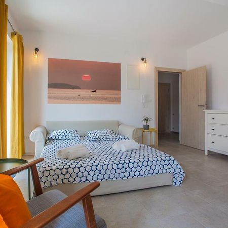 Apartment Garden Breeze Cres Εξωτερικό φωτογραφία