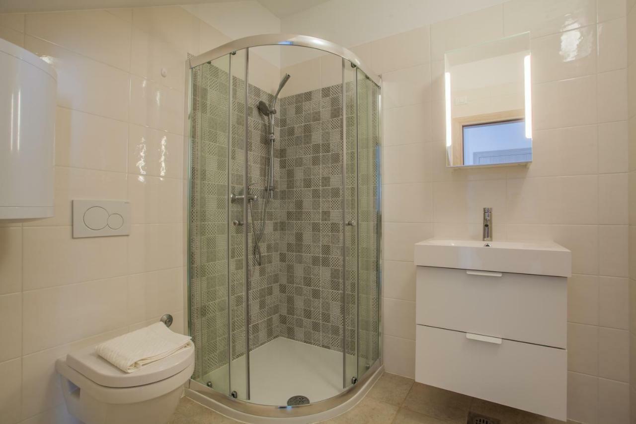 Apartment Garden Breeze Cres Εξωτερικό φωτογραφία