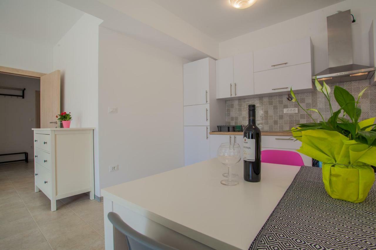 Apartment Garden Breeze Cres Εξωτερικό φωτογραφία
